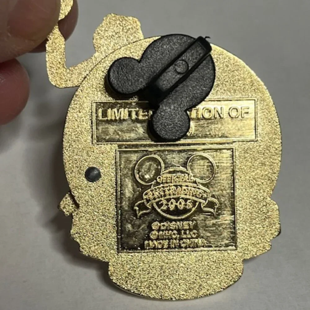 Disney World Kermit The Frog 50th Anniversary 1955-2005 Lapel Hat Vest Pin